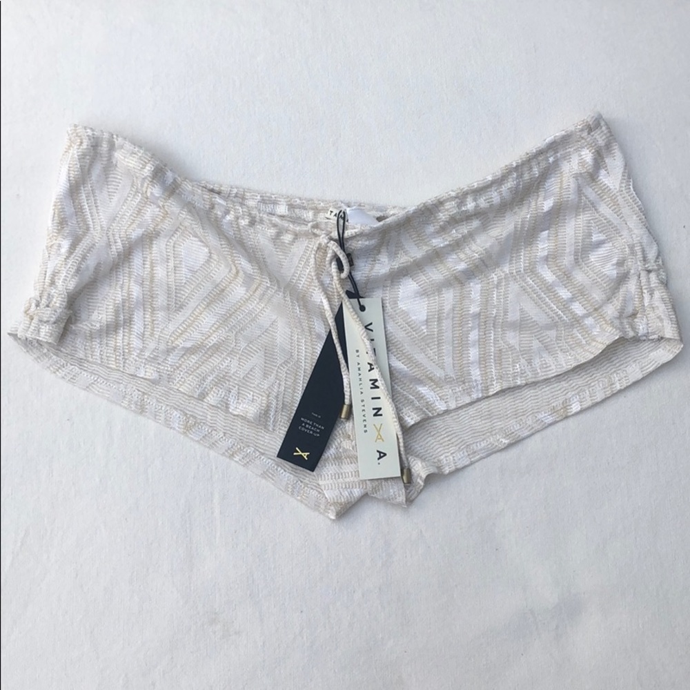 NWT Vitamin A Swim Cover-Up Shorts Sz Small